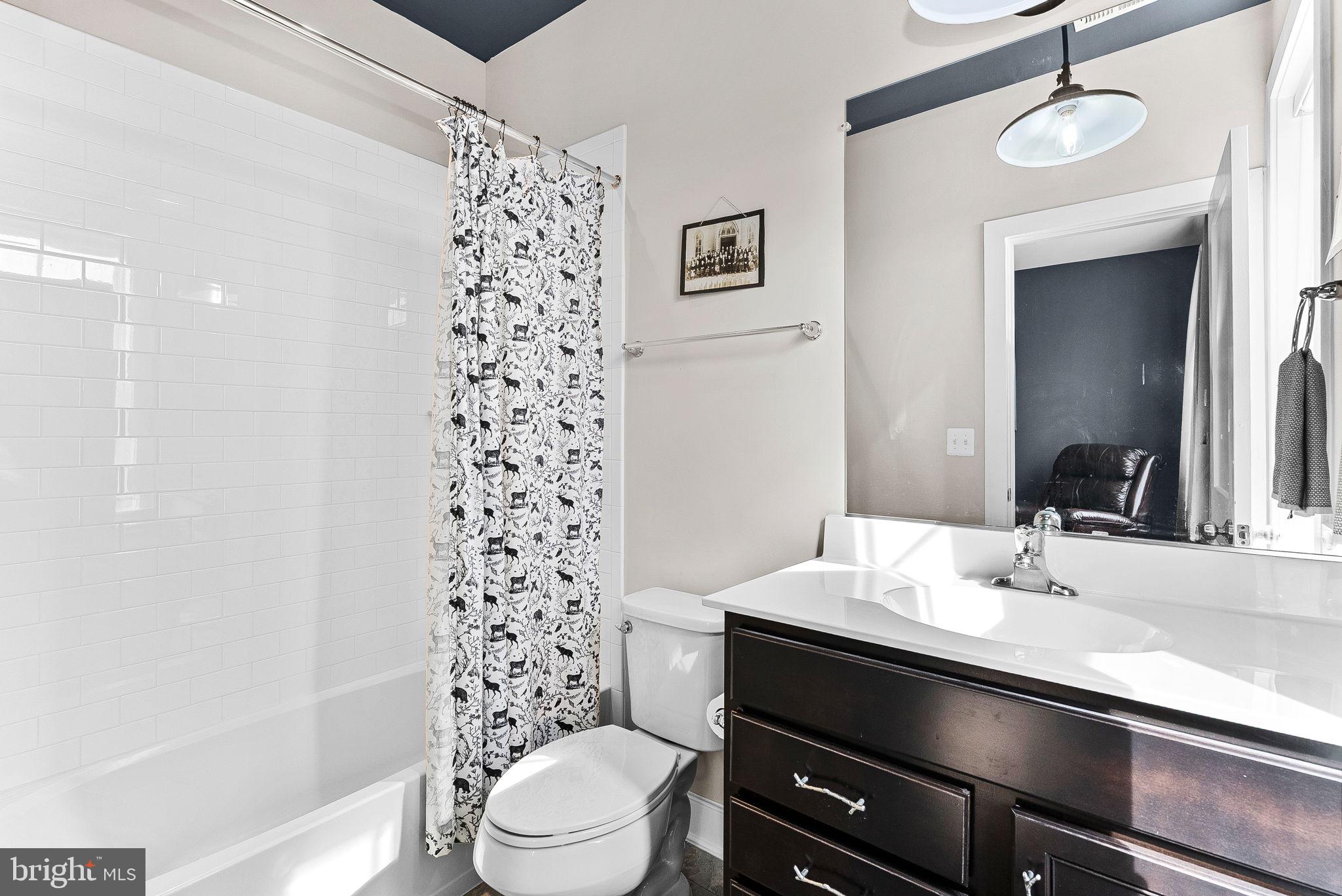 TOUCHSTONE FARMS - Residential