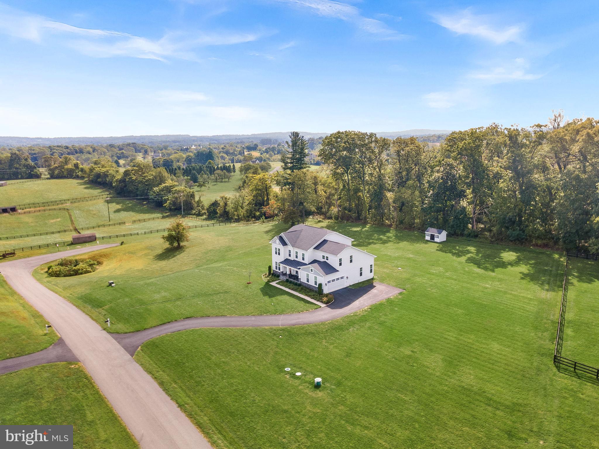 TOUCHSTONE FARMS - Residential