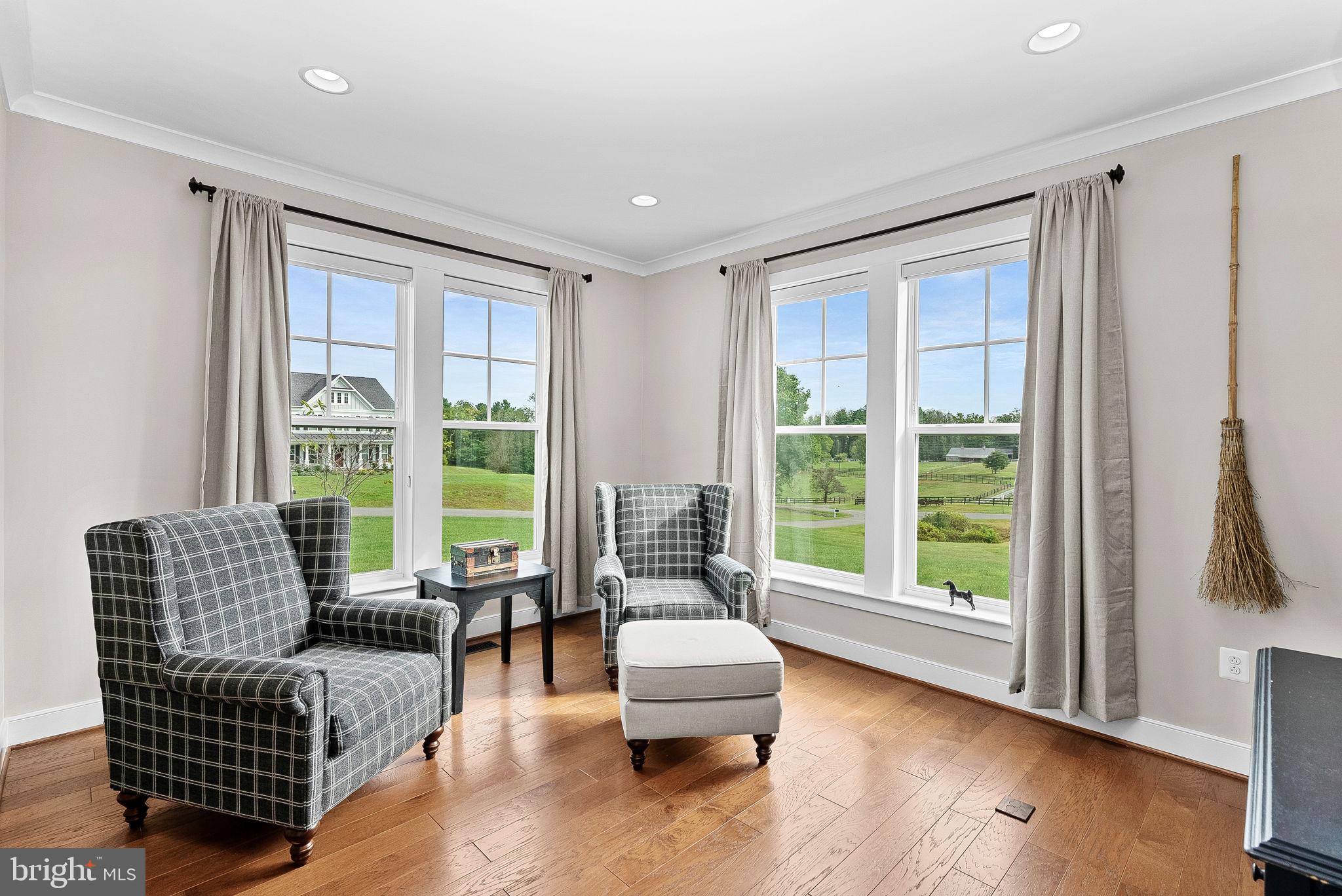 TOUCHSTONE FARMS - Residential