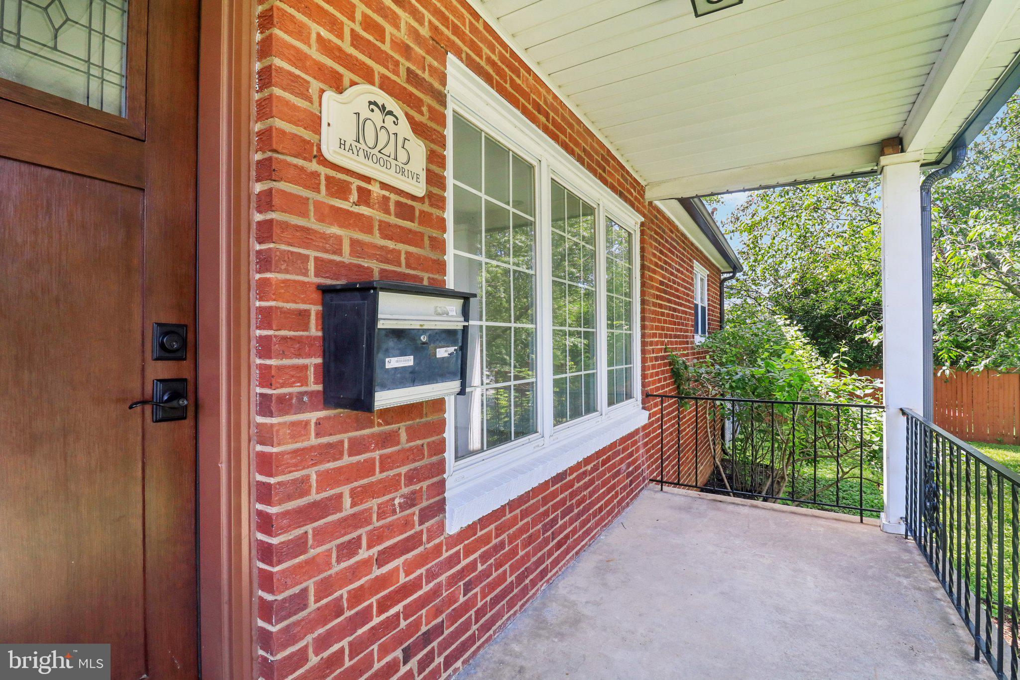 10215 HAYWOOD DRIVE