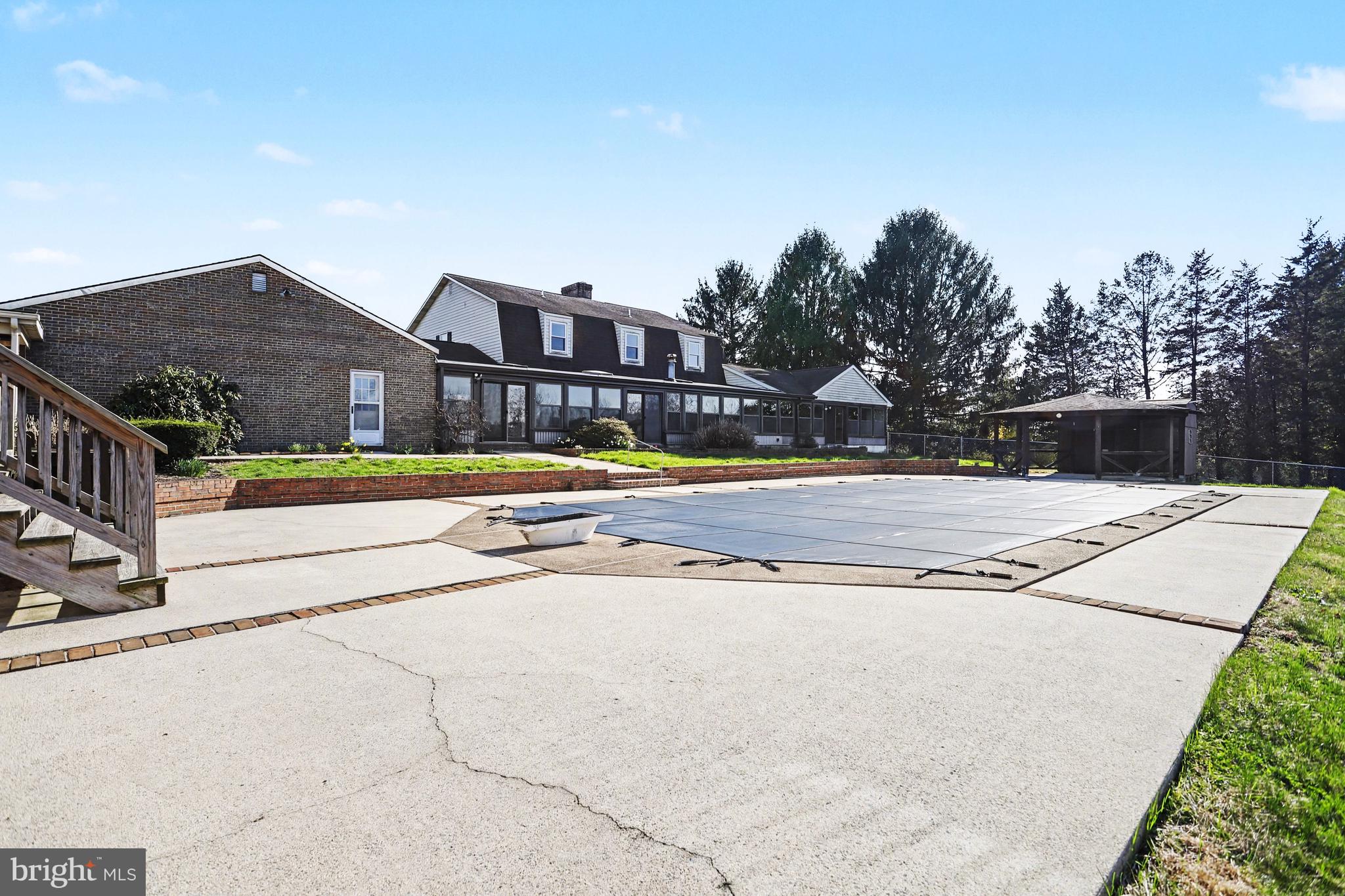 WEST HANOVER TOWNSHIP - Residential