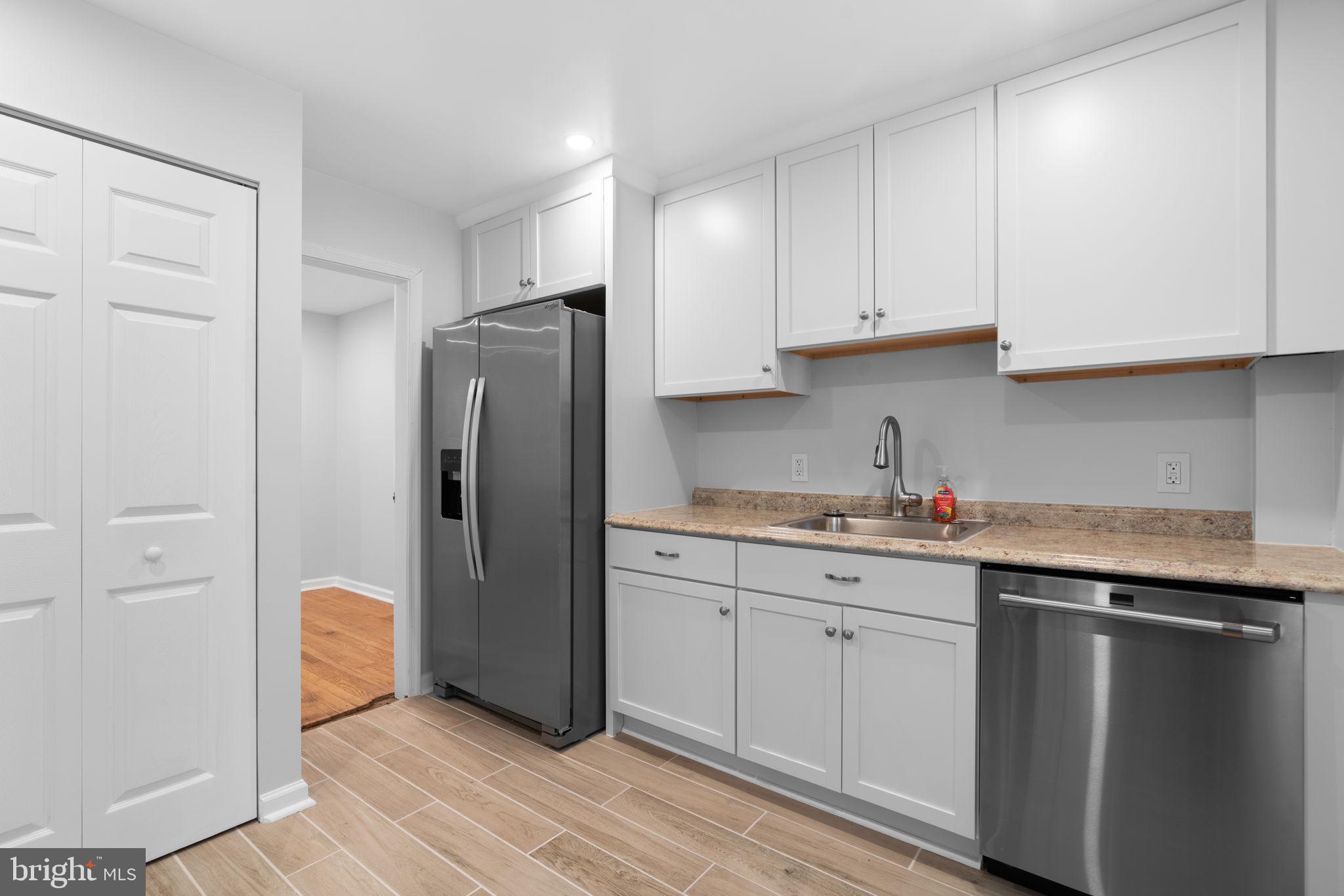 WEST END PARK - Residential Lease