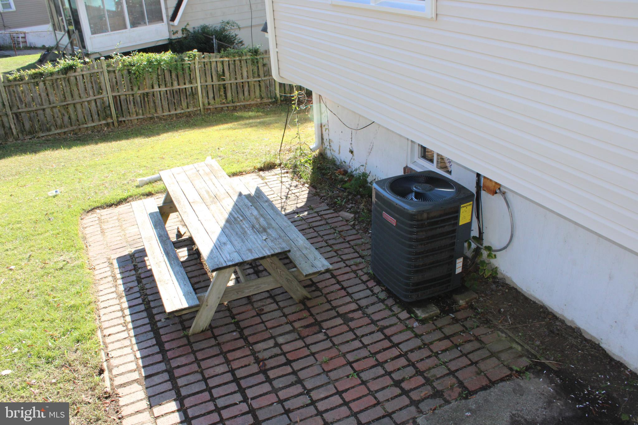 MARLBORO MEADOWS - Residential