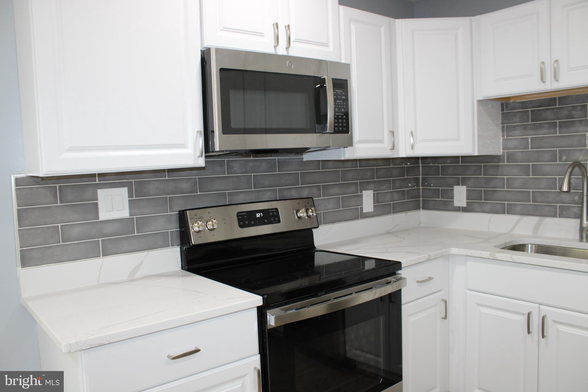 MARLBORO MEADOWS - Residential