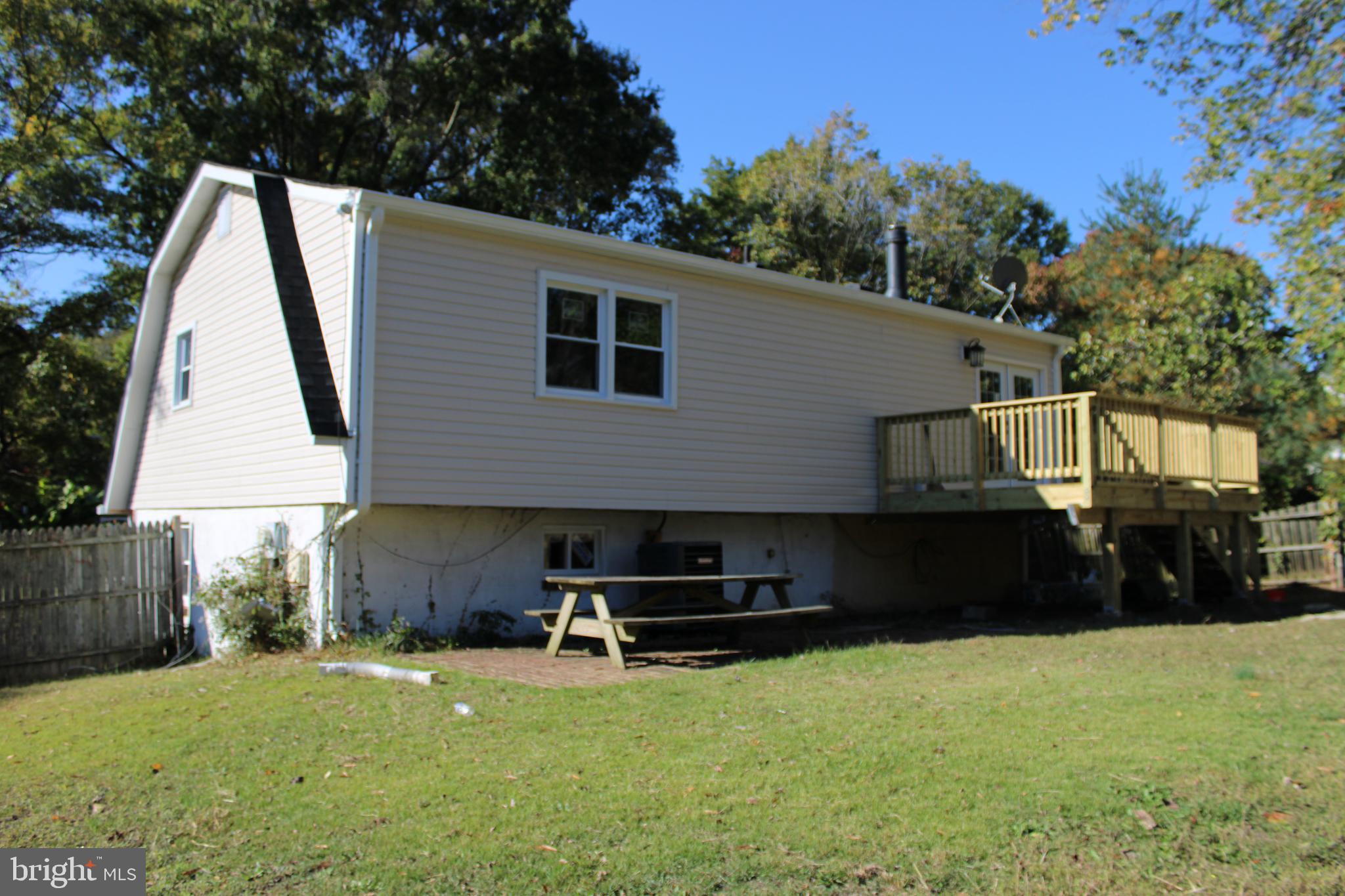 MARLBORO MEADOWS - Residential