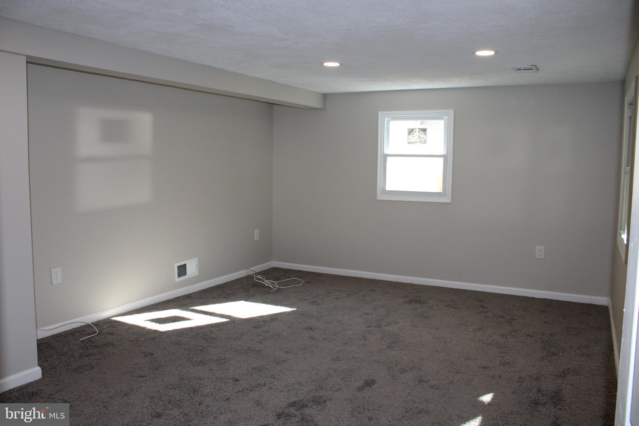 MARLBORO MEADOWS - Residential