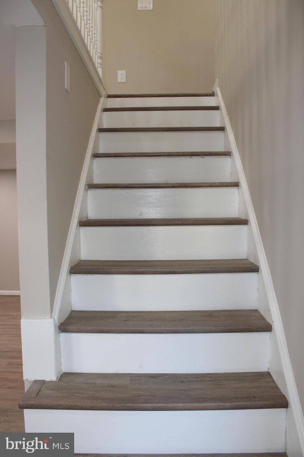 MARLBORO MEADOWS - Residential