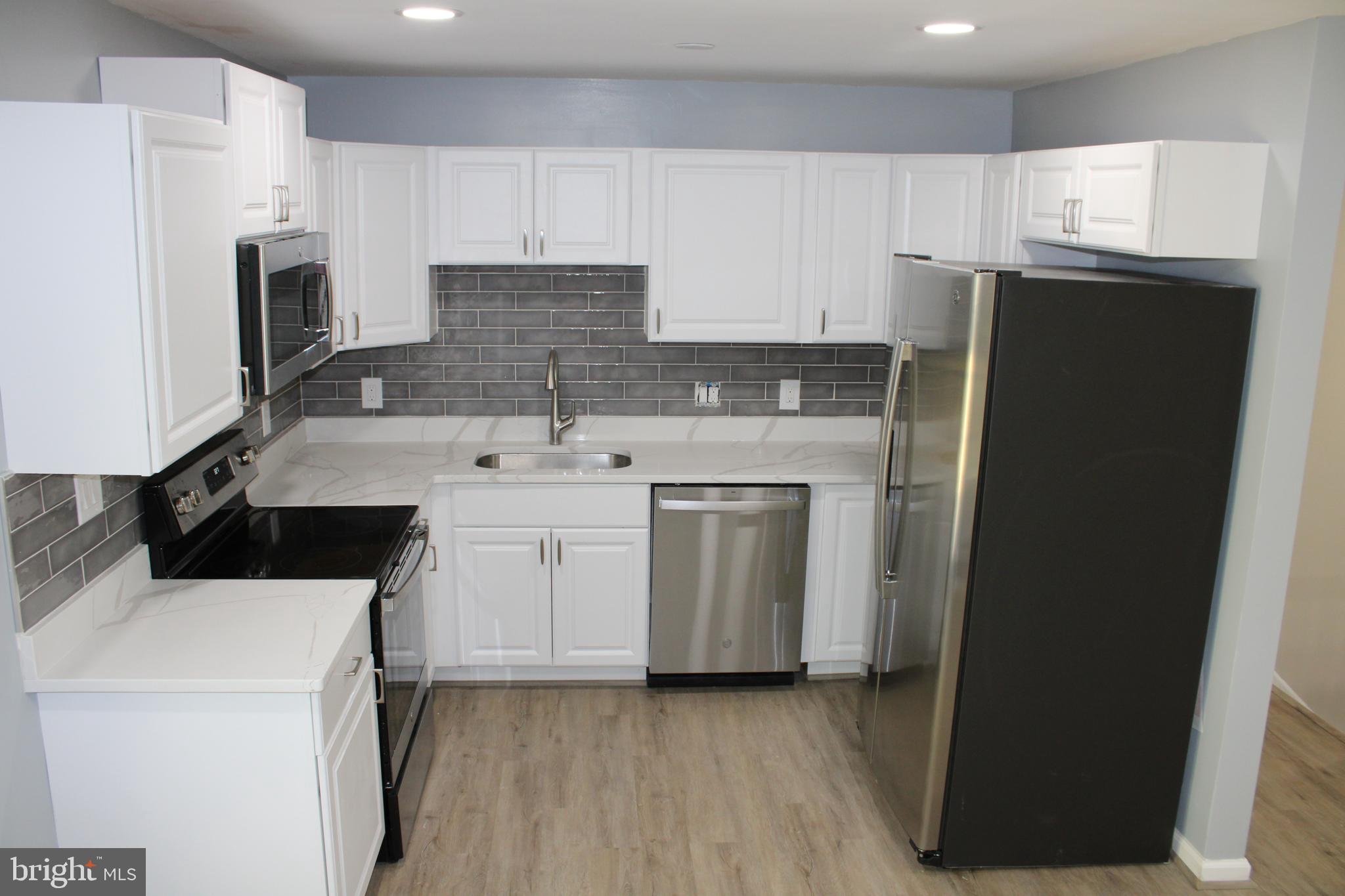 MARLBORO MEADOWS - Residential