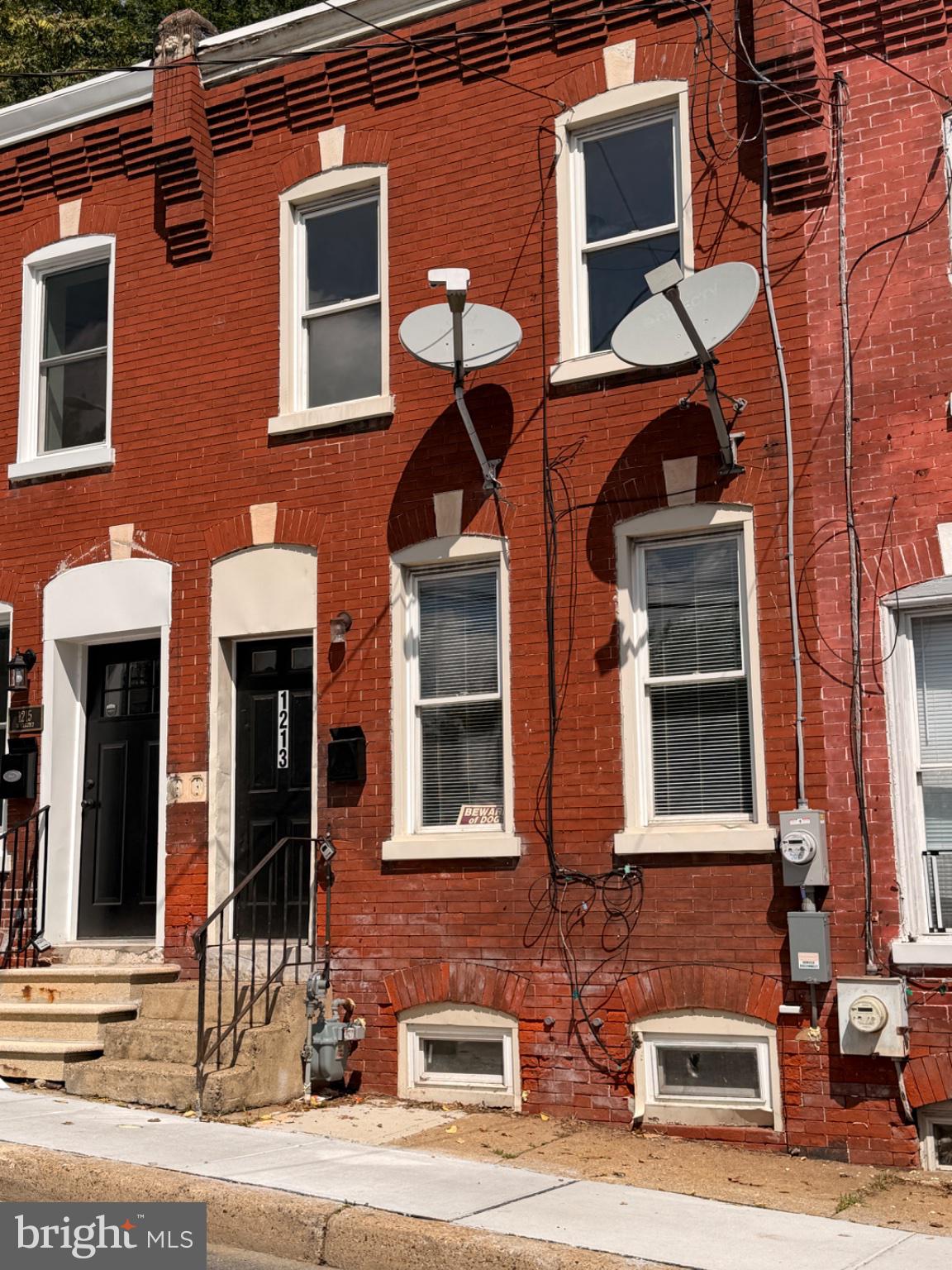 1213 2ND STREET