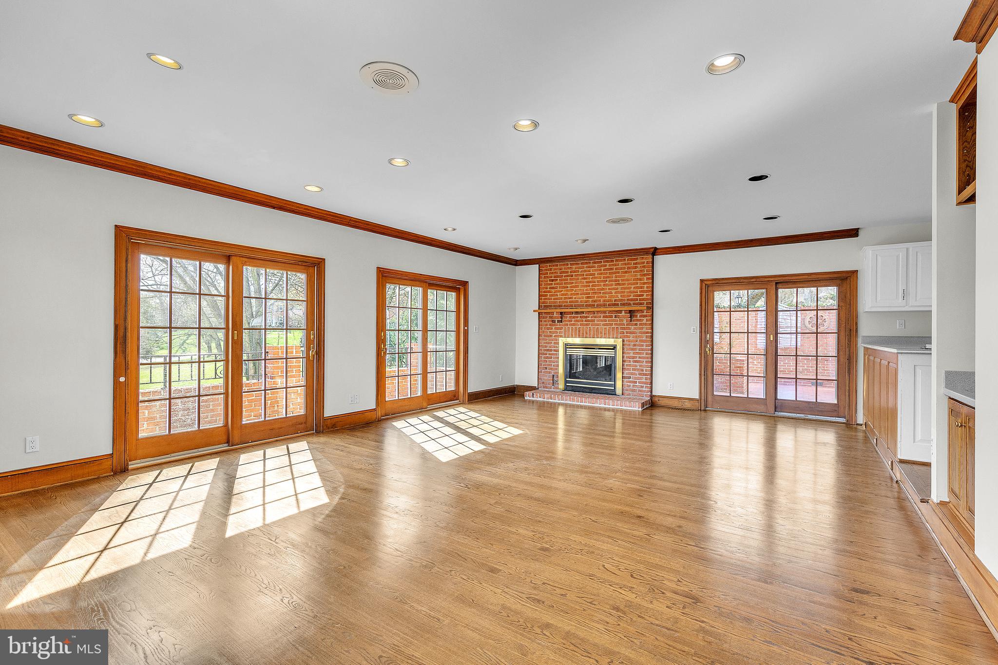 ROBNEL - Residential