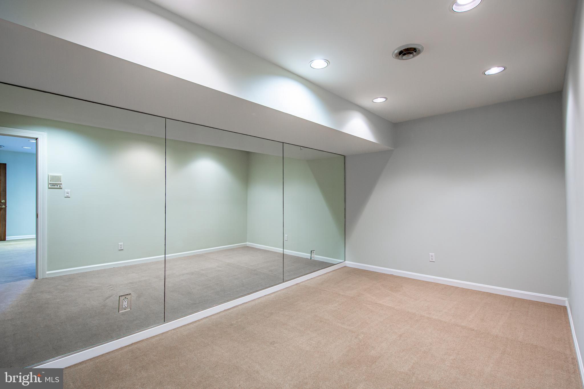 ROBNEL - Residential