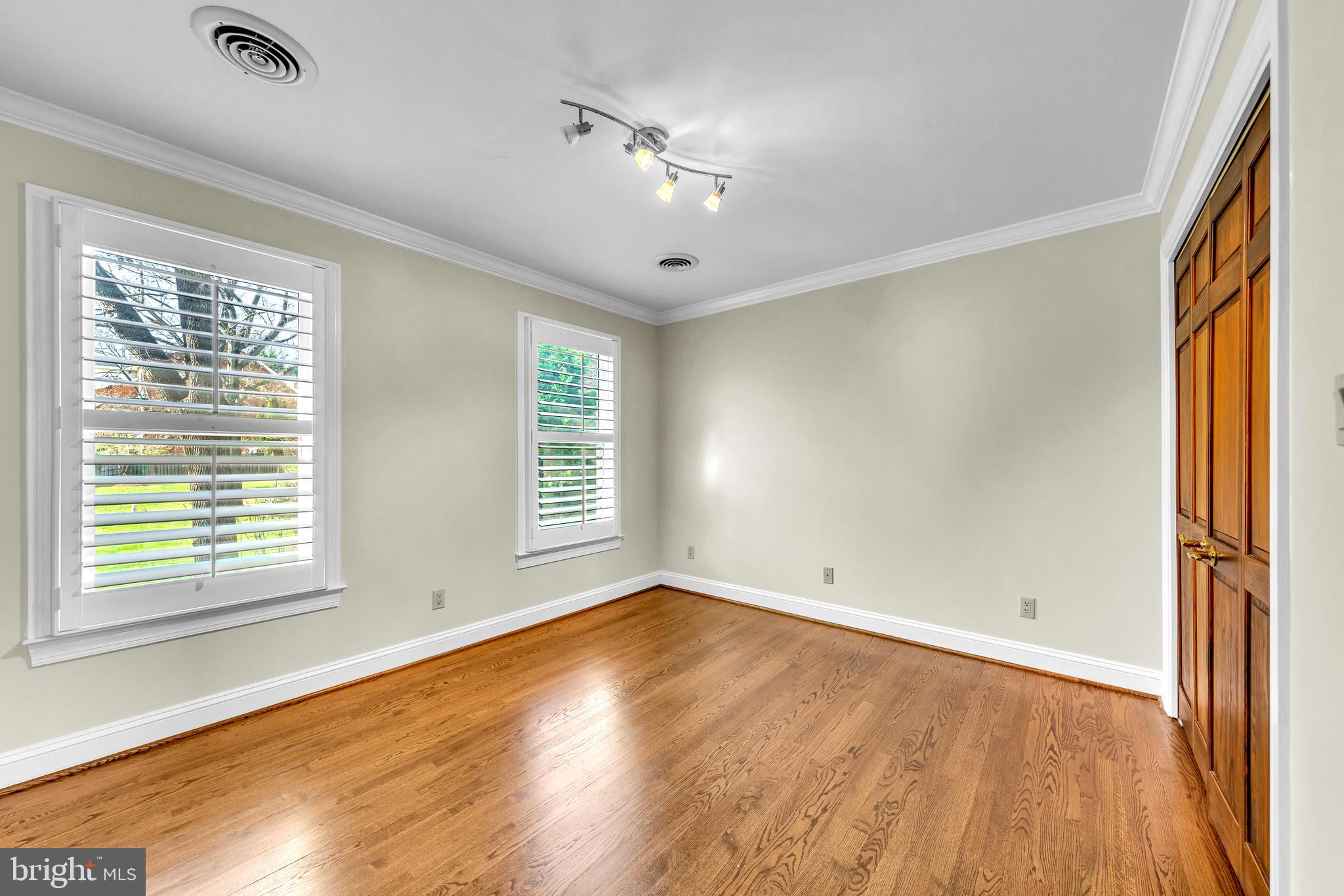 ROBNEL - Residential