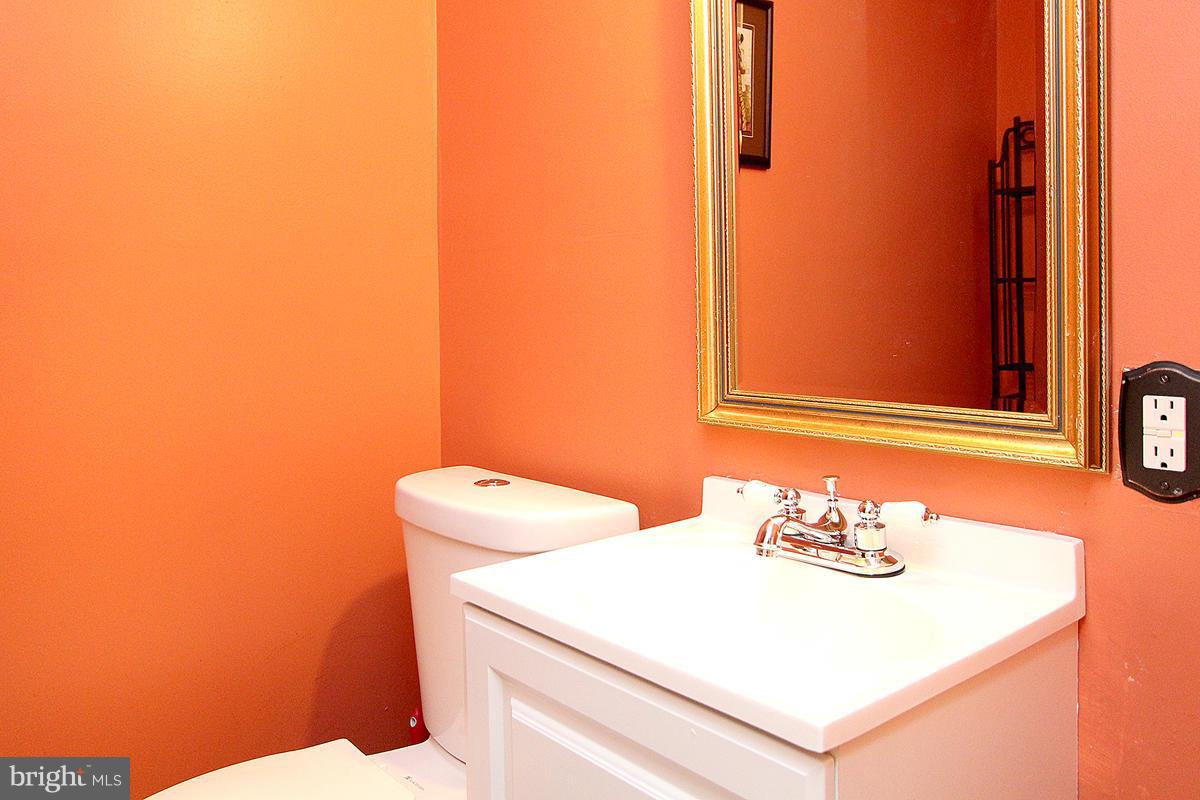 LAUREL LAKES PLAT 3 - Residential