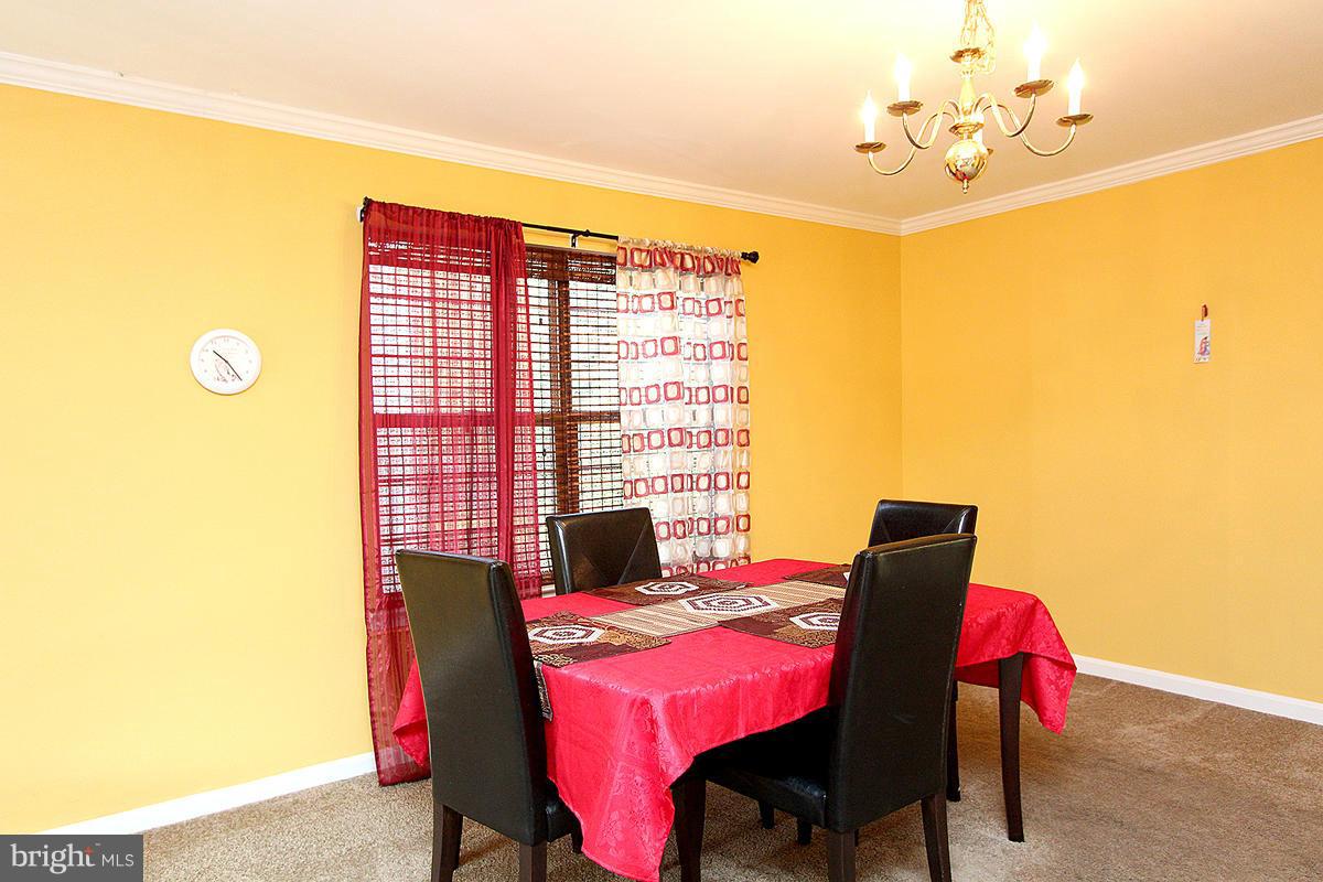 LAUREL LAKES PLAT 3 - Residential