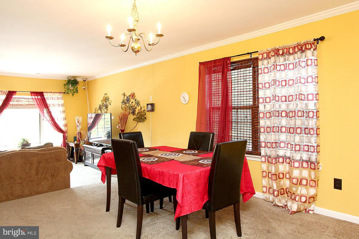 LAUREL LAKES PLAT 3 - Residential