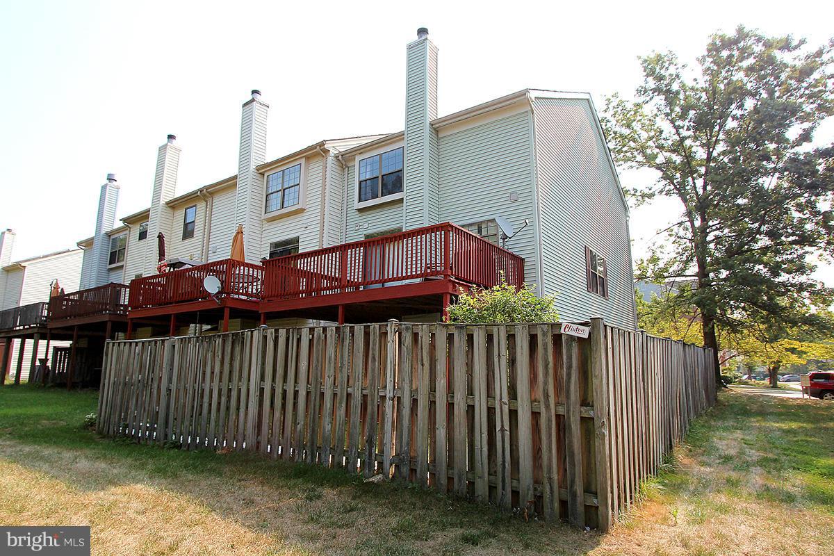 LAUREL LAKES PLAT 3 - Residential