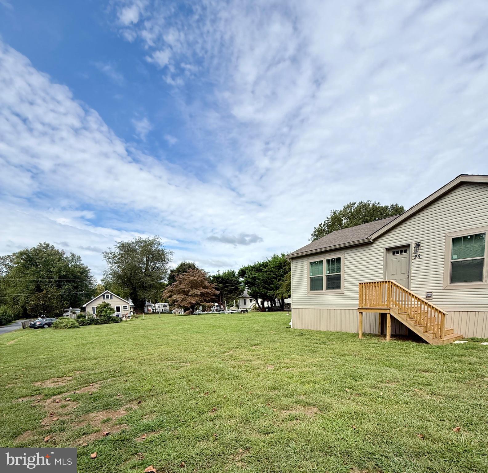25 2ND AVENUE