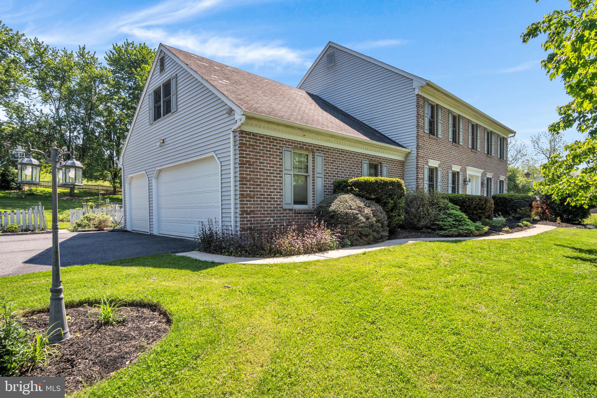 114 FOXFIRE LANE