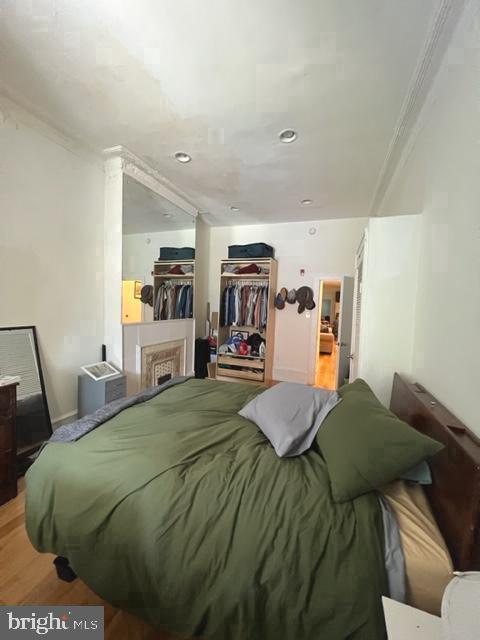 4007 SPRING GARDEN STREET 1