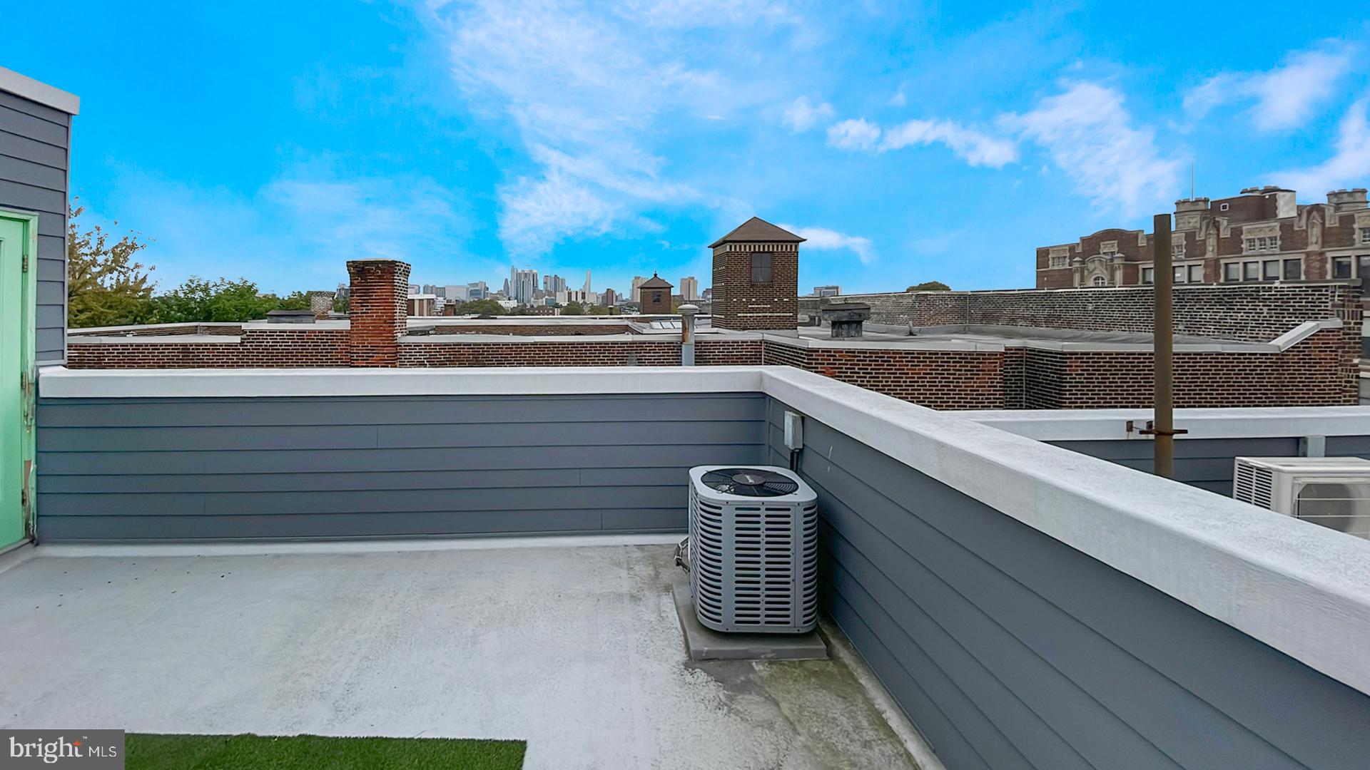 WALNUT HILL - Residential