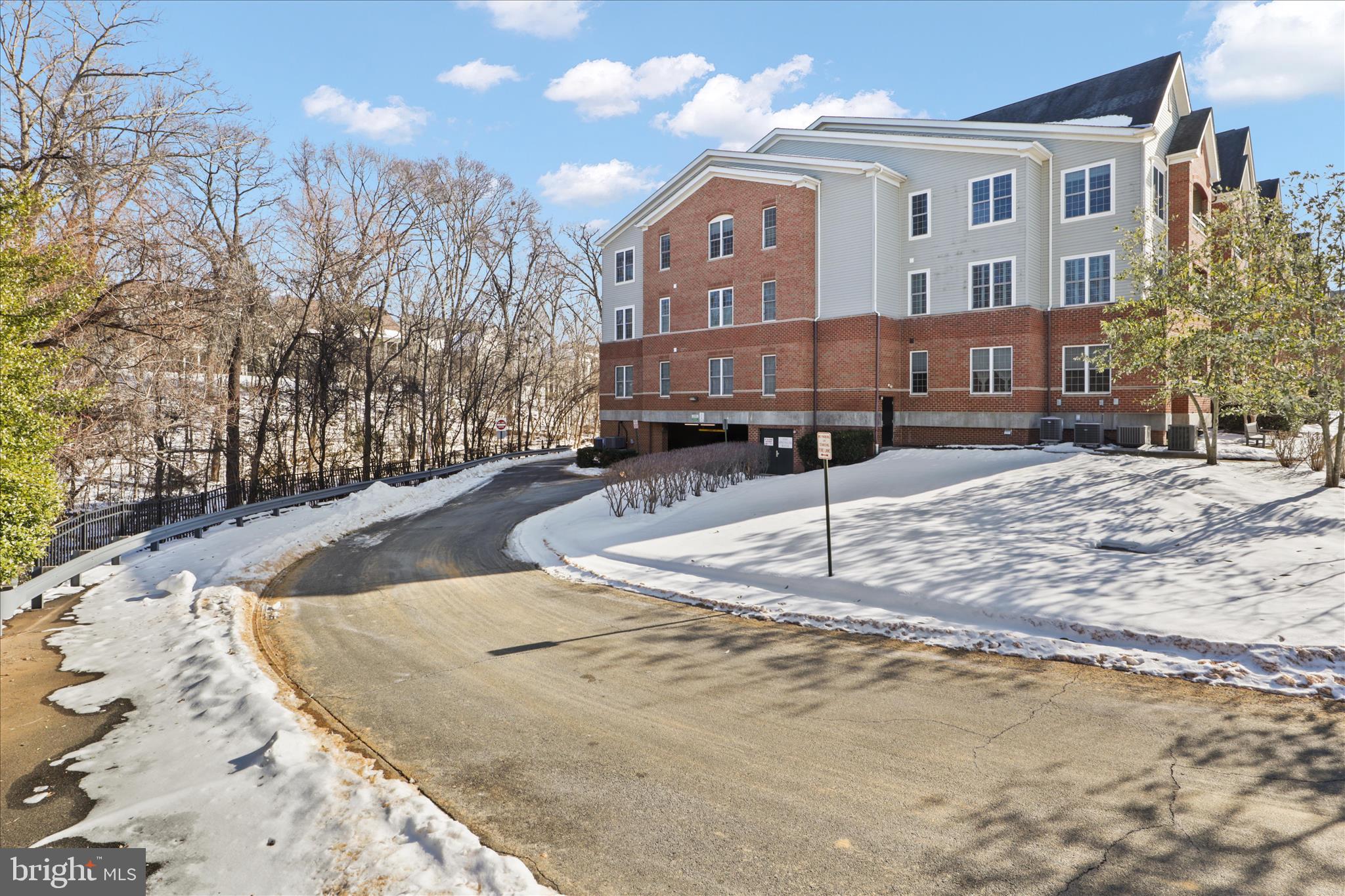 HERITAGE HUNT - Residential