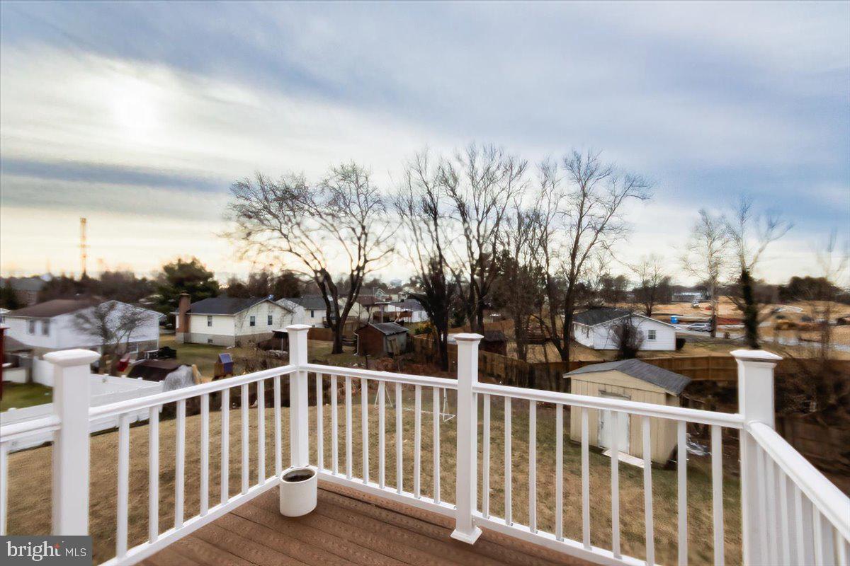 WINDSOR  MILL - Residential