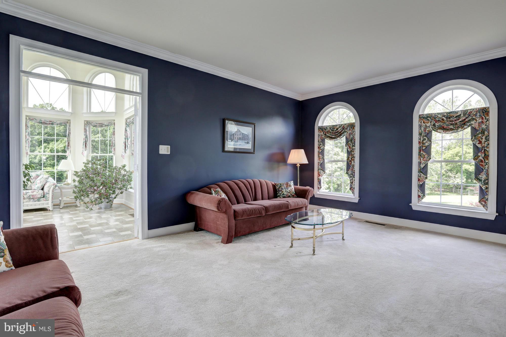 SPRING MEADOWS - Residential