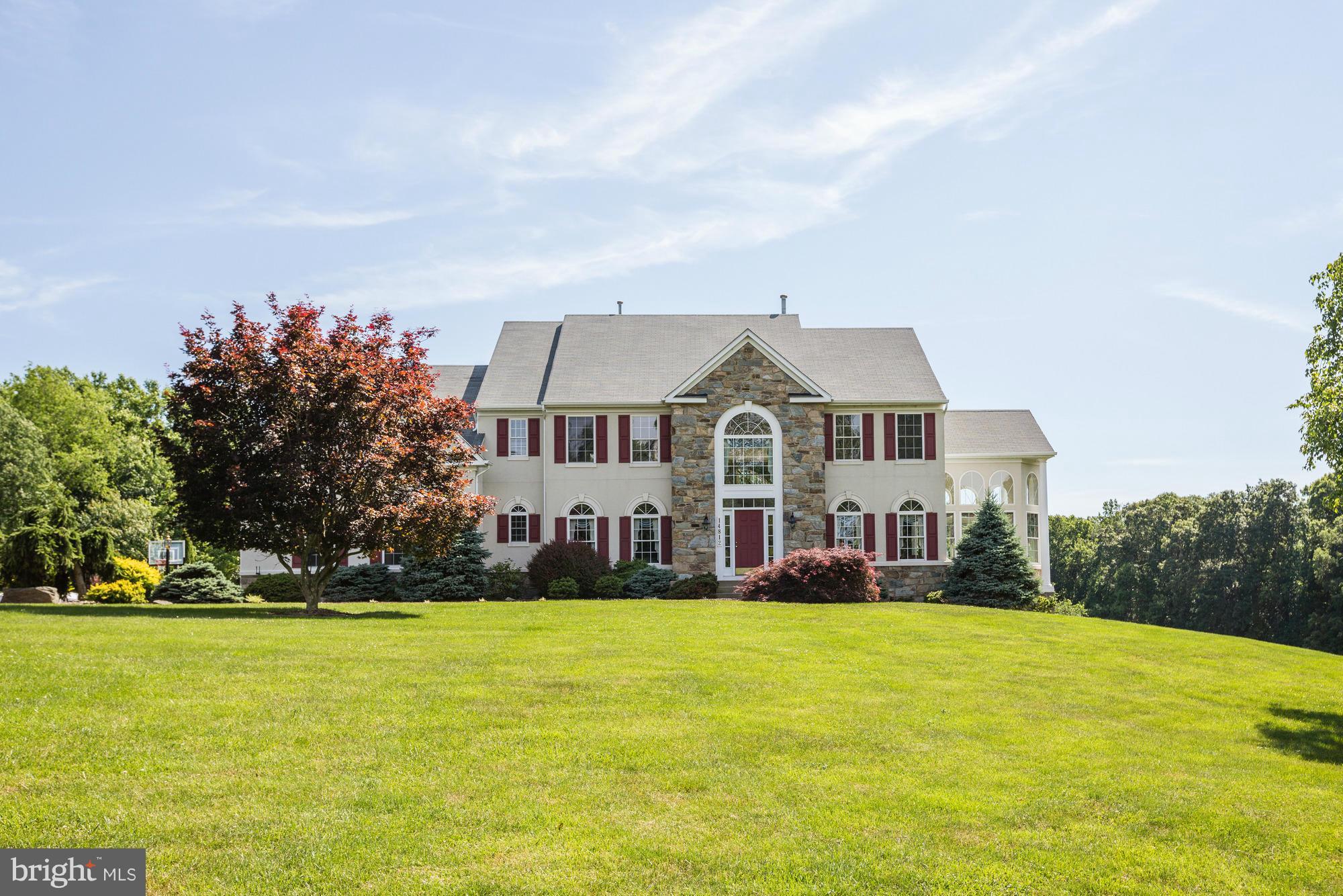 SPRING MEADOWS - Residential