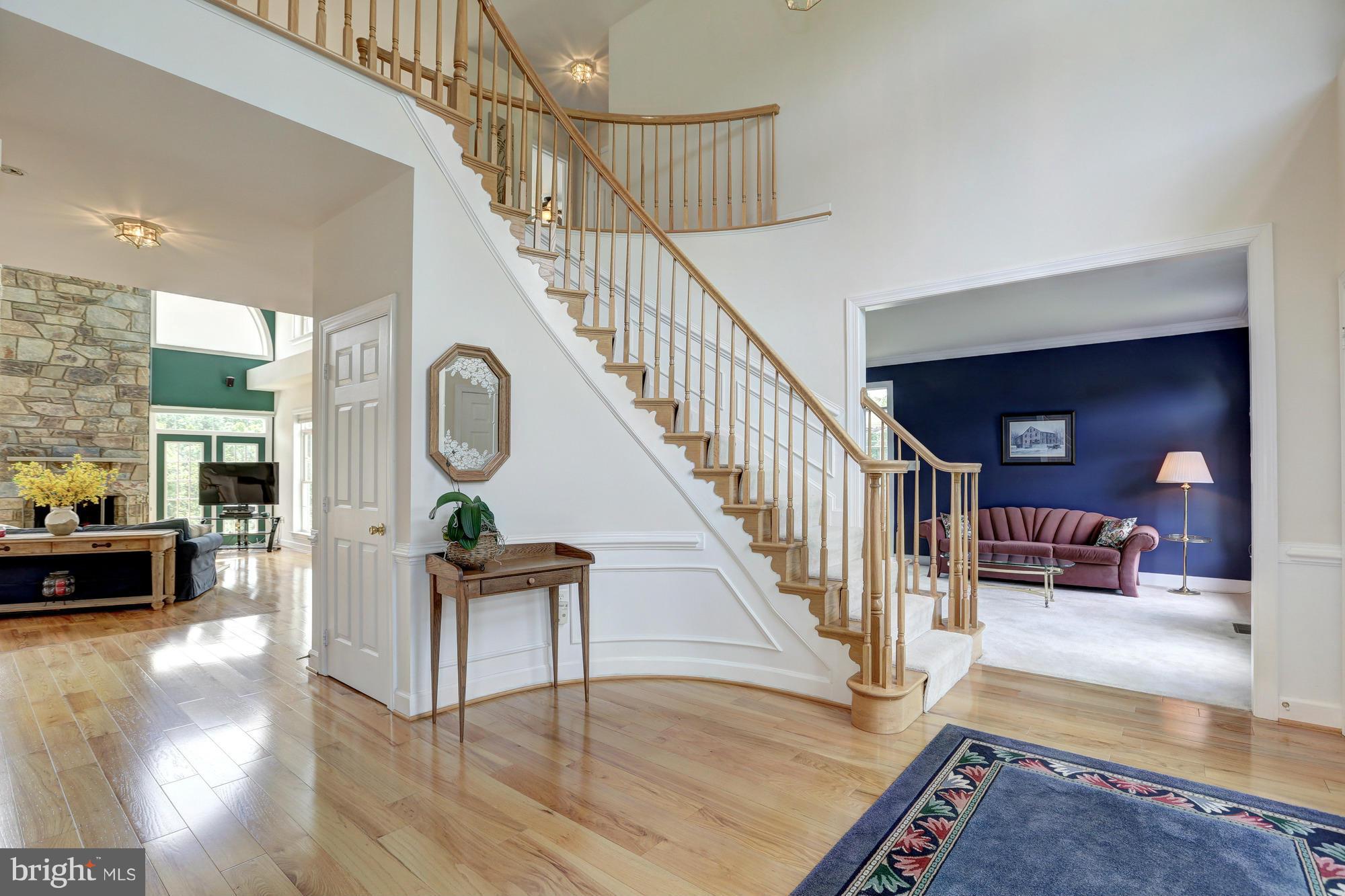 SPRING MEADOWS - Residential