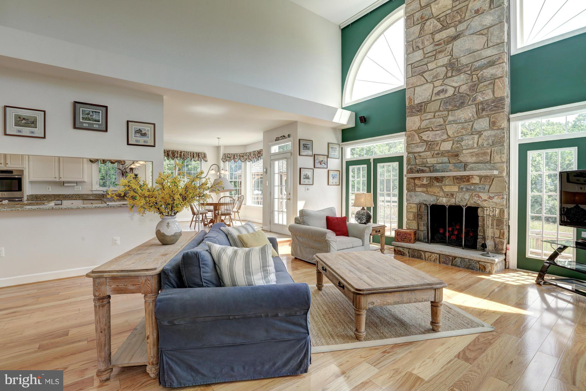 SPRING MEADOWS - Residential