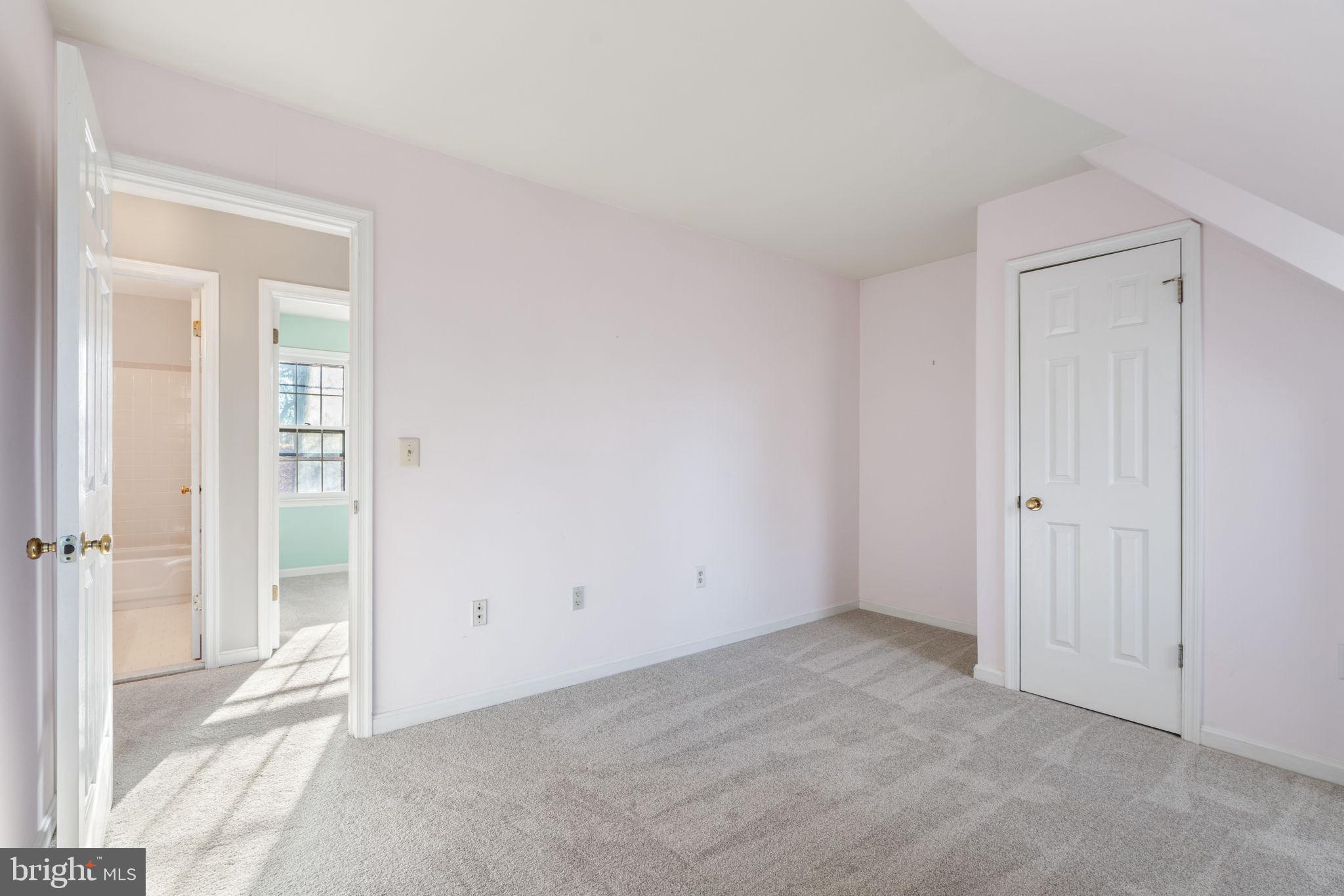 WARRENTON LAKES - Residential