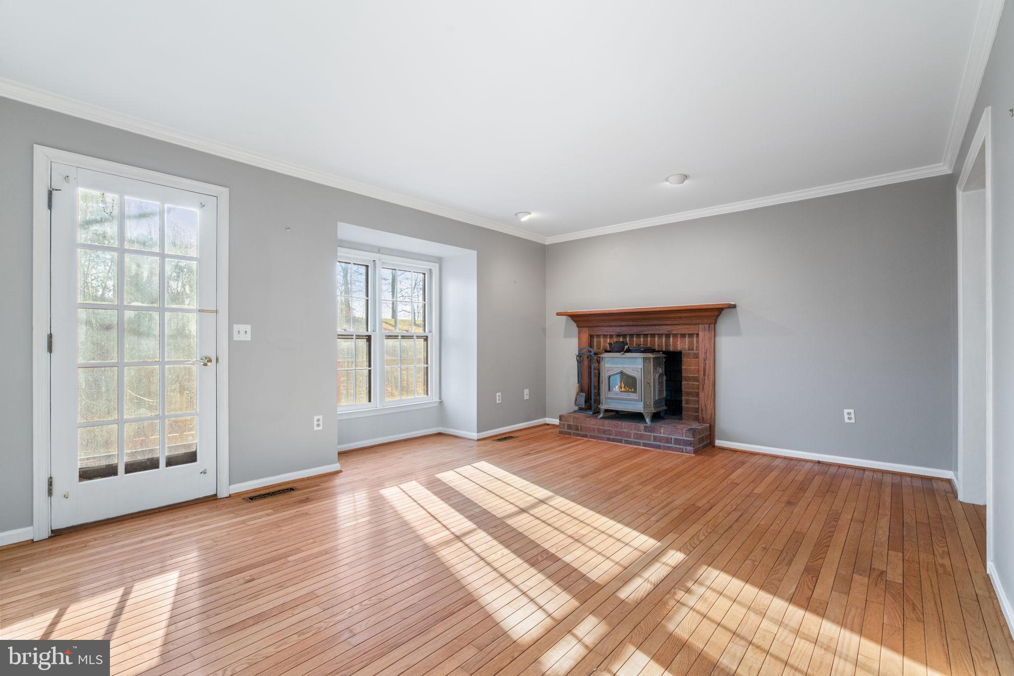 WARRENTON LAKES - Residential