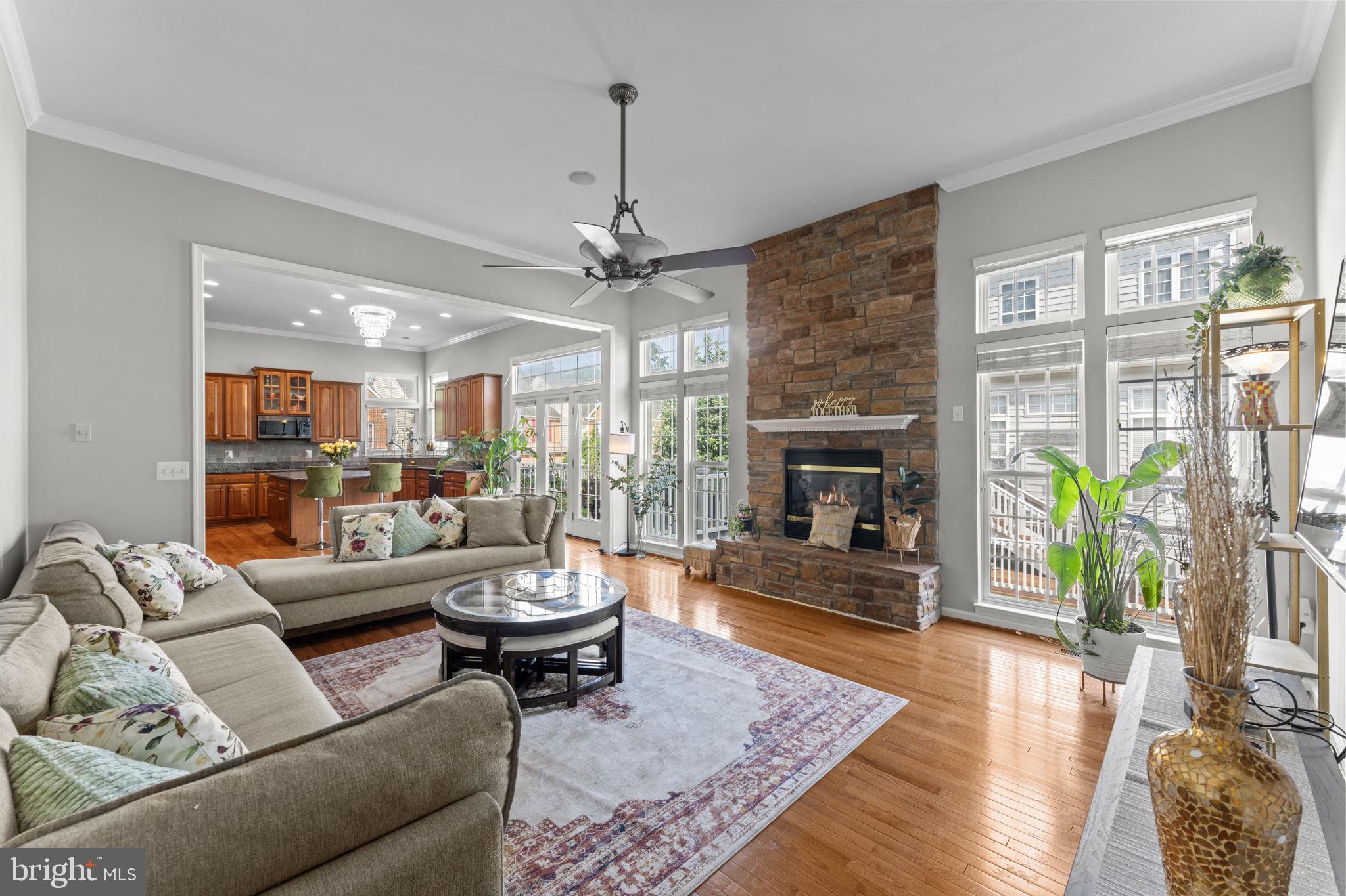 EAST HILL - Residential