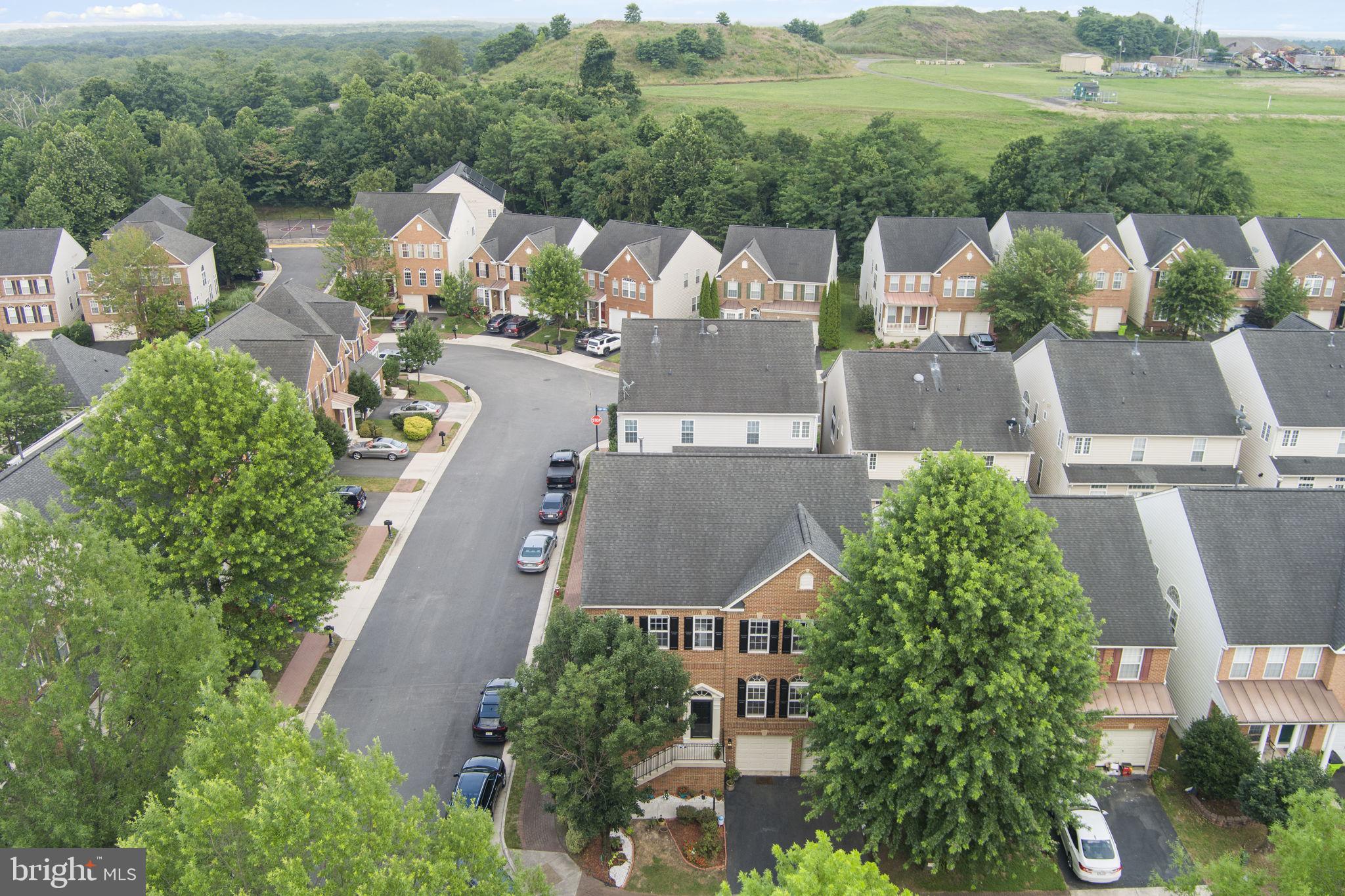 EAST HILL - Residential