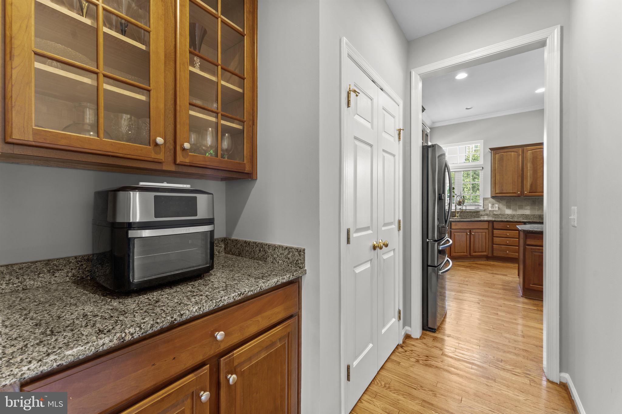 EAST HILL - Residential