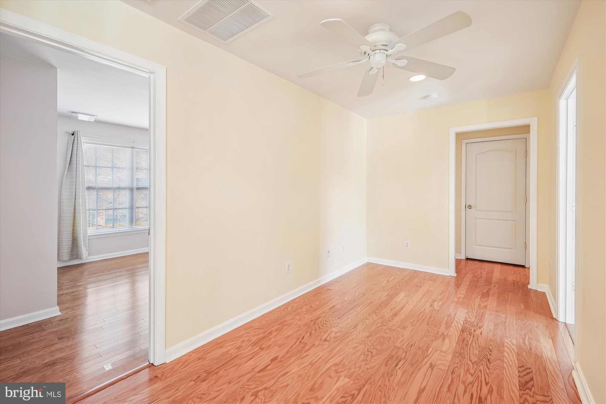 EASTON CLUB EAST - Residential