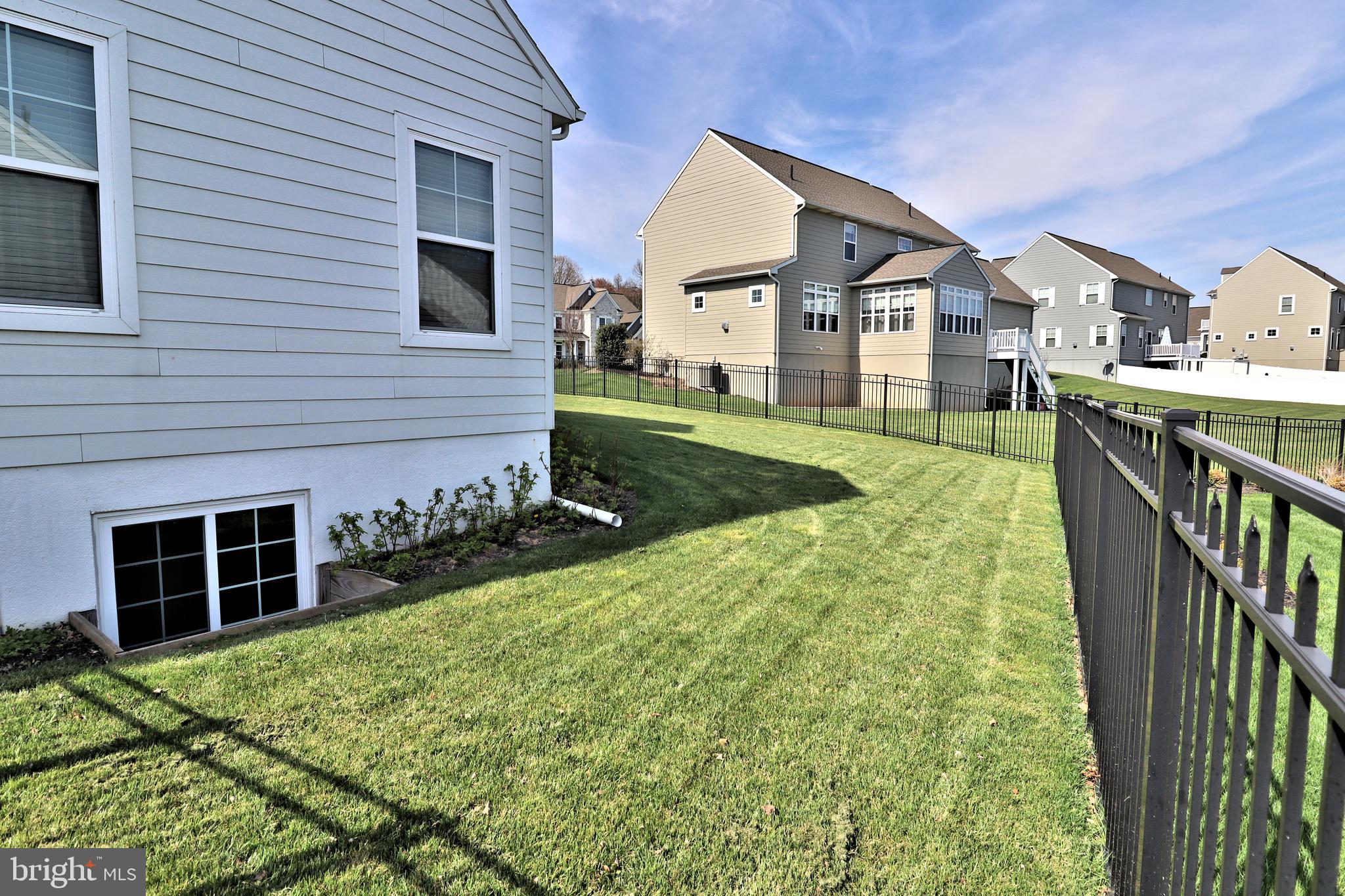 LITITZ BEND - Residential