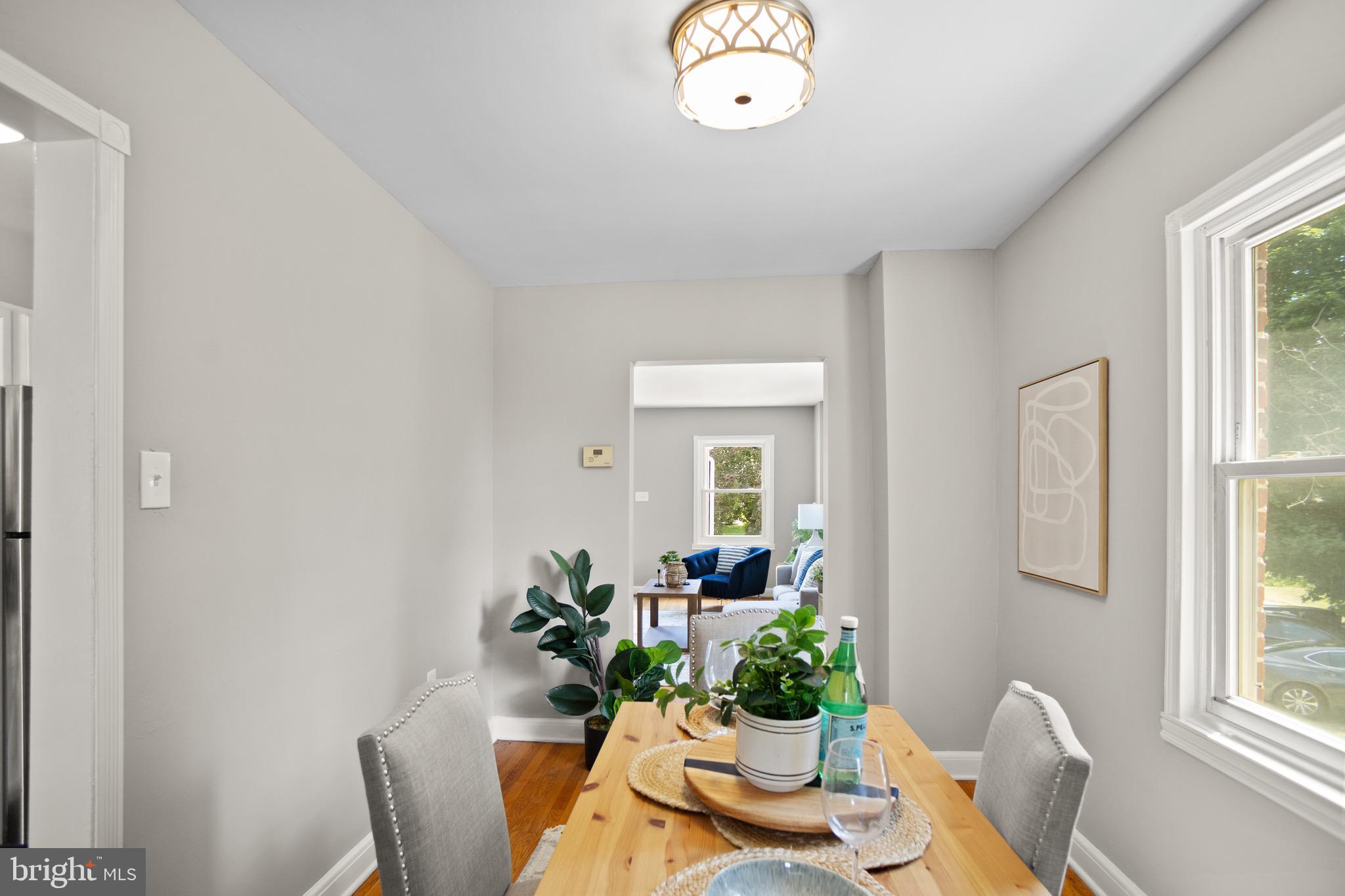 MEDFIELD - Residential