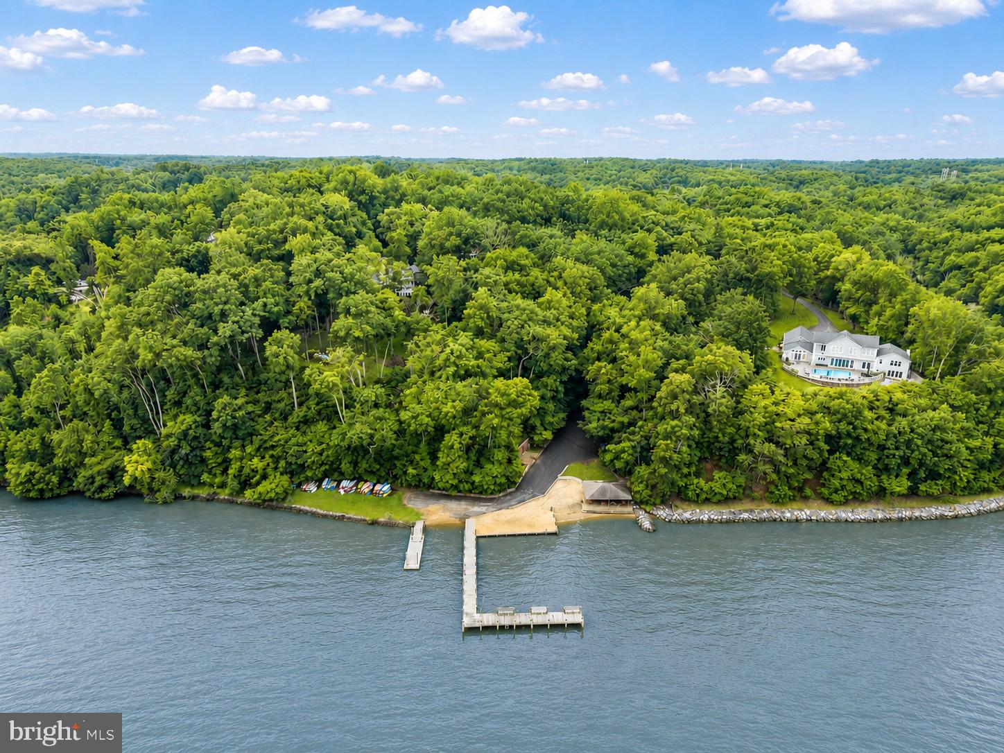 HARBOR HILLS - Residential