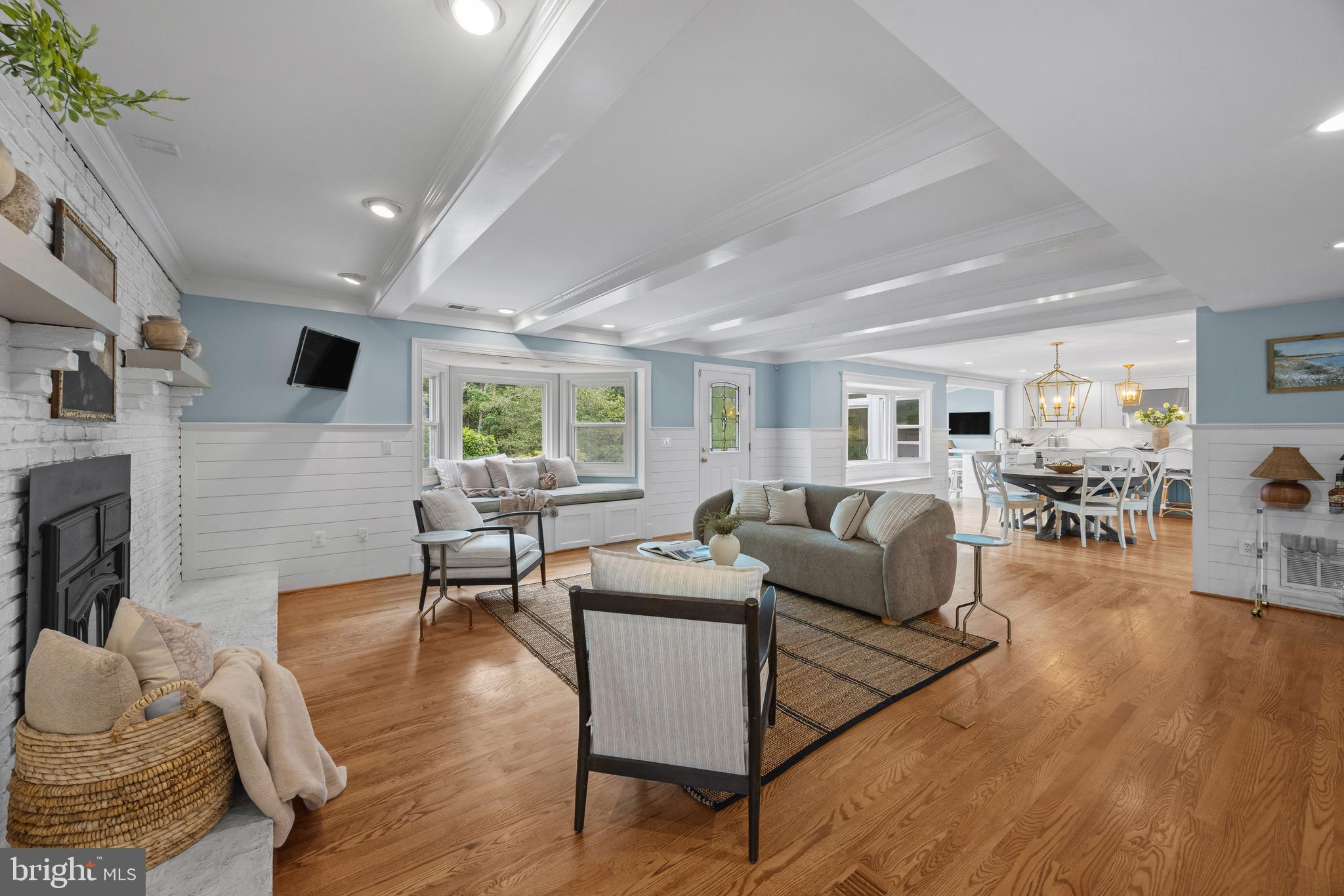HARBOR HILLS - Residential