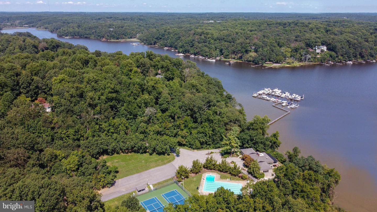 HARBOR HILLS - Residential