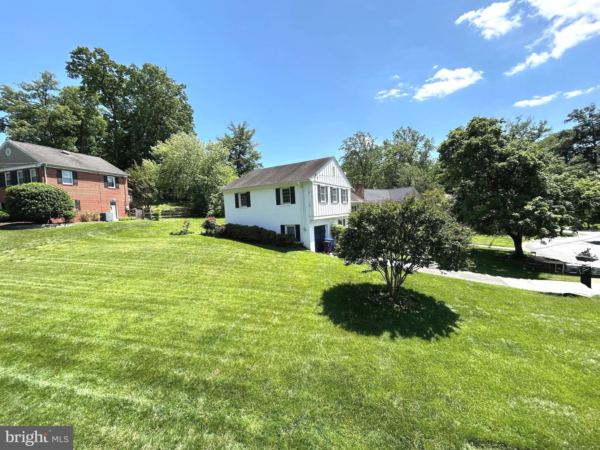 7805 FULBRIGHT COURT