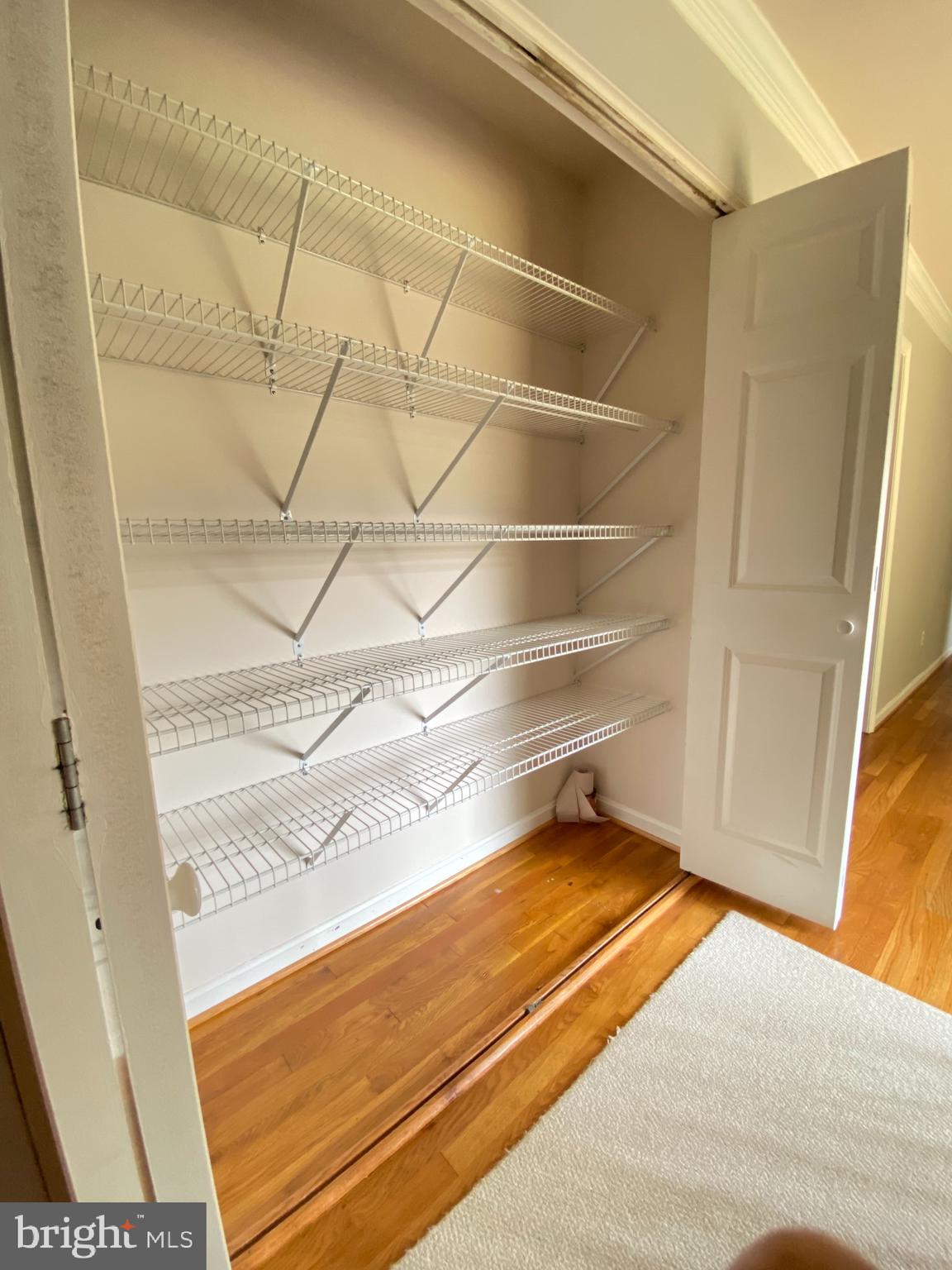 KINGS PARK - Residential Lease