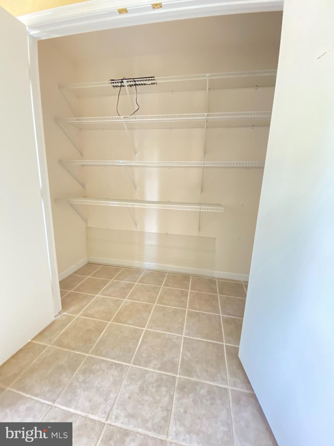 KINGS PARK - Residential Lease