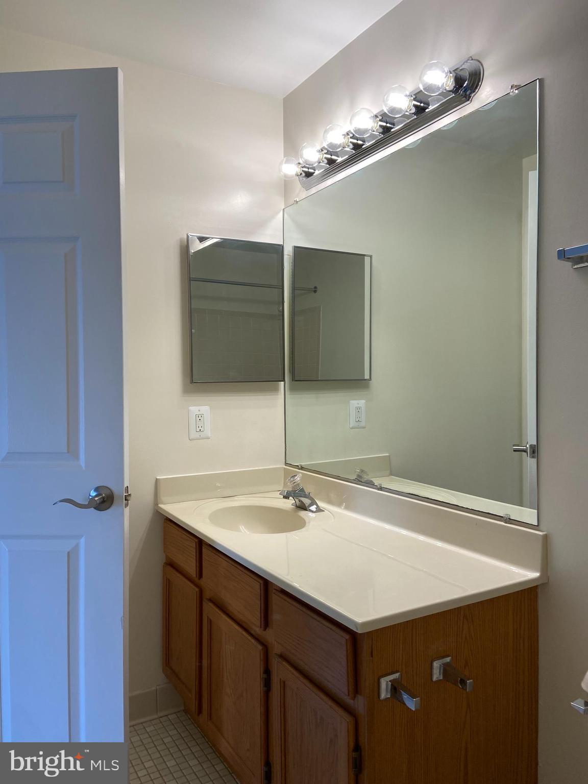 HERITAGE HARBOUR - Residential