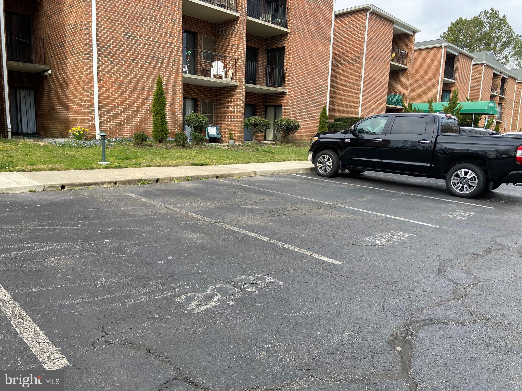 HERITAGE HARBOUR - Residential