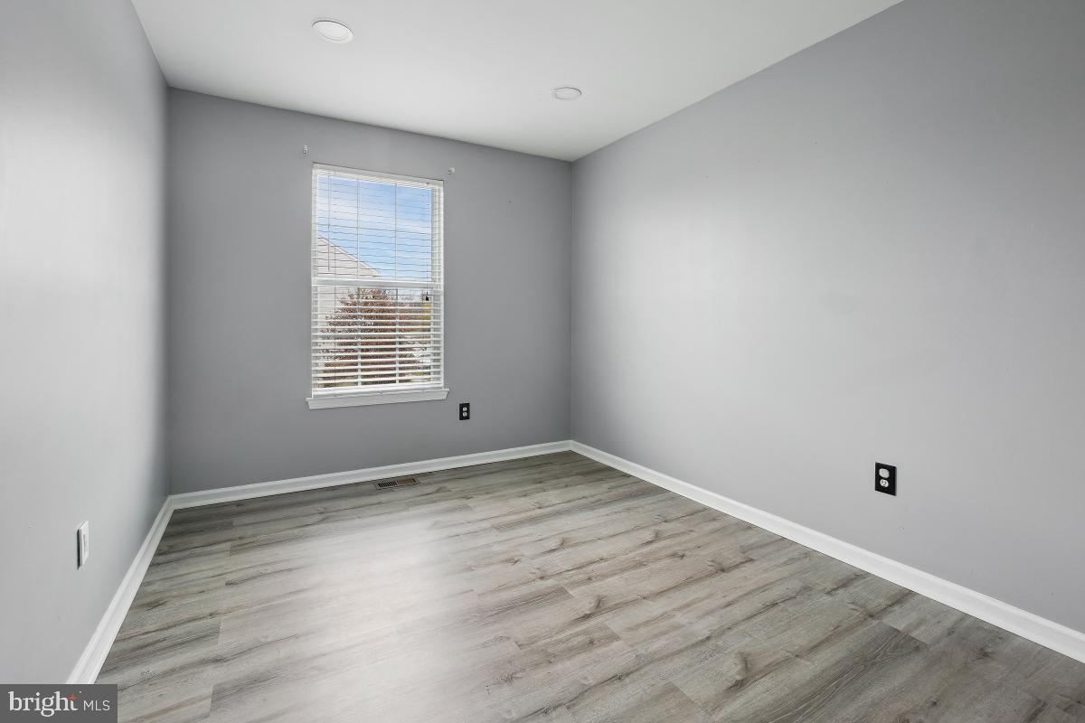 STONEGATE - Residential Lease