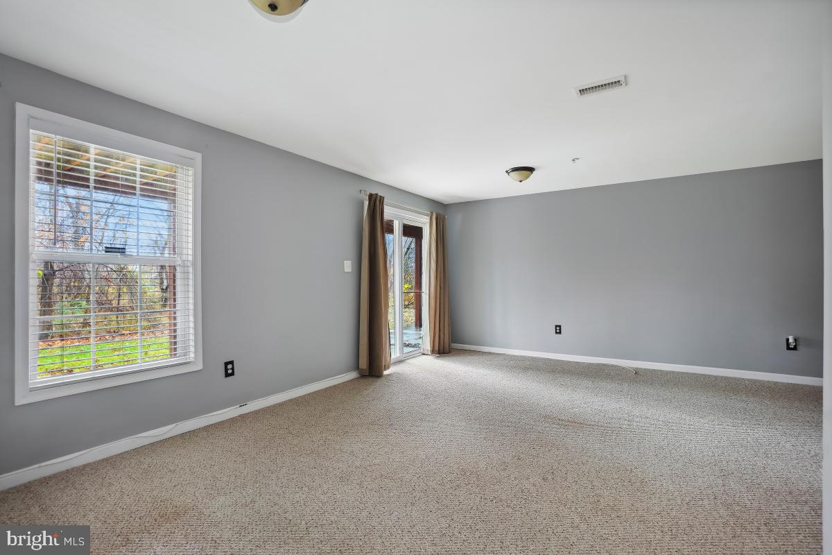 STONEGATE - Residential Lease