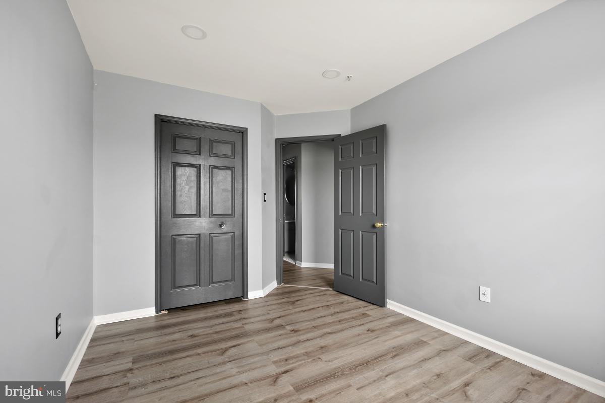 STONEGATE - Residential Lease