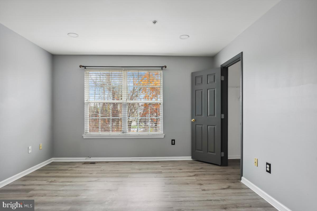 STONEGATE - Residential Lease